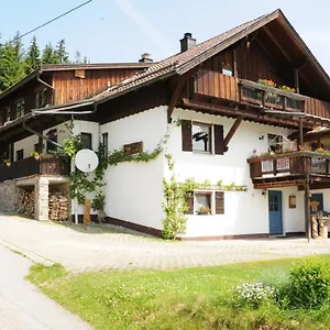 Bredl Apartment
